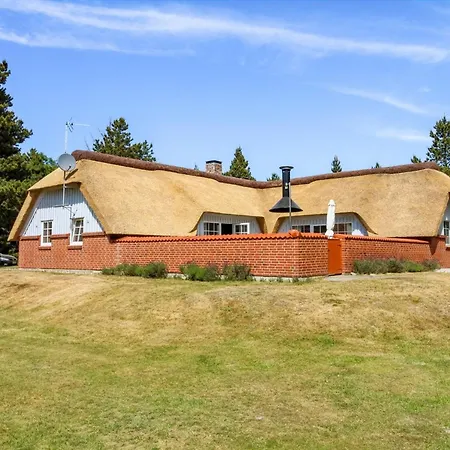 Holiday Galt - 2-6km From The Sea In Western Jutland By Interhome *